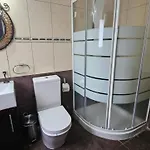 5 Bedroom Paphos Βίλα