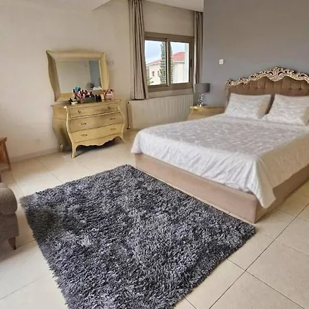 5 Bedroom Paphos *